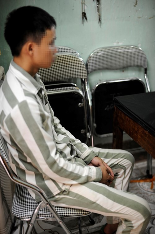 Nhát cuốc oan nghiệt, đánh mất tuổi xuân - 2