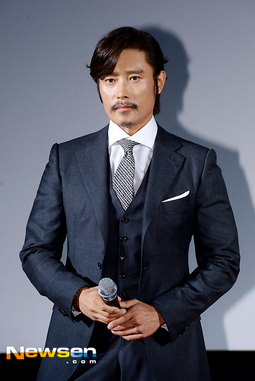 Lee Byung Hun cúi đầu nhận lỗi vụ bê bối tình dục - 2