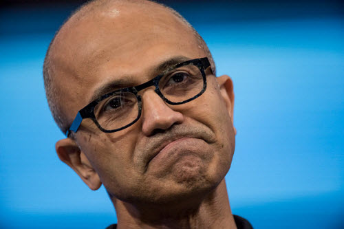 Microsoft thua lỗ lớn nhất lịch sử, mảng di động gây thất vọng - 1