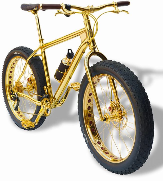 Một tỷ phú giấu tên ở Dubai đã bỏ ra hơn 21 tỷ đồng để sở hữu chiếc xe đạp được chế tạo hoàn toàn bằng vàng thật 24K.