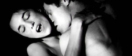 Chuyện ít biết về con gái của "người đẹp và quái thú" - 2