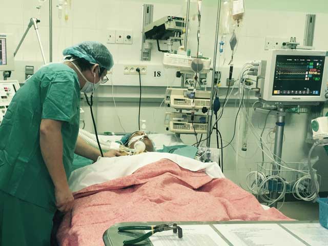 Bệnh nhân được ghép khối tim phổi ở Huế đã tử vong - 1