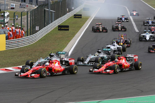 Hungarian GP: Podium không Mercedes - 2