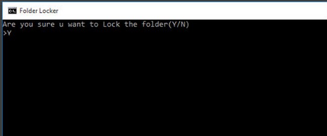 19. Đánh “Enter”, và cửa sổ của FolderLocker sẽ biến mất và thư mục của bạn đã được bảo vệ bí mật. Để mở khóa thư mục này, kích đúp vào “FolderLocker” để mở ra. Đánh mật khẩu đã điền ở trong bước thứ 8 và ấn Enter. Thư mục Locker hiện ra. Bạn có thể mở để tìm các file của bạn. Lặp lại các bước 17, 18 và 19 để khóa thư mục lại lần nữa.