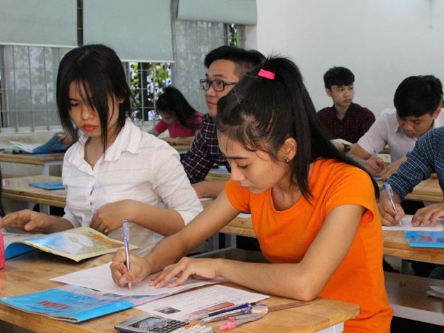 Tuyển sinh ĐH-CĐ 2015: Các trường tung học bổng “khủng” thu hút thí sinh - 1