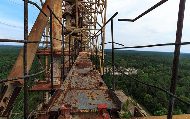 Rợn người thị trấn "ma" trong lòng Chernobyl - 2