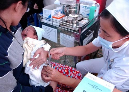 Tại sao phải tiêm vắc-xin viêm gan B cho trẻ sơ sinh trong 24 giờ? - 1
