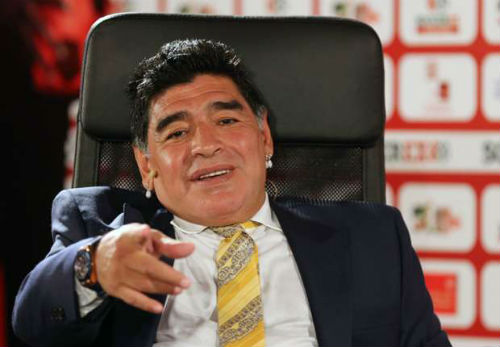 Blatter là kẻ "ăn thịt người", Maradona quyết thắng cử FIFA - 2