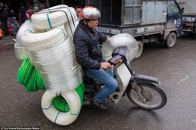 Những "tay lái lụa" Việt Nam được lên báo nước ngoài - 8