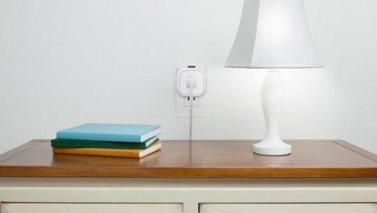 Những thiết bị công nghệ giúp bạn sở hữu một phòng khách thông minh - 1