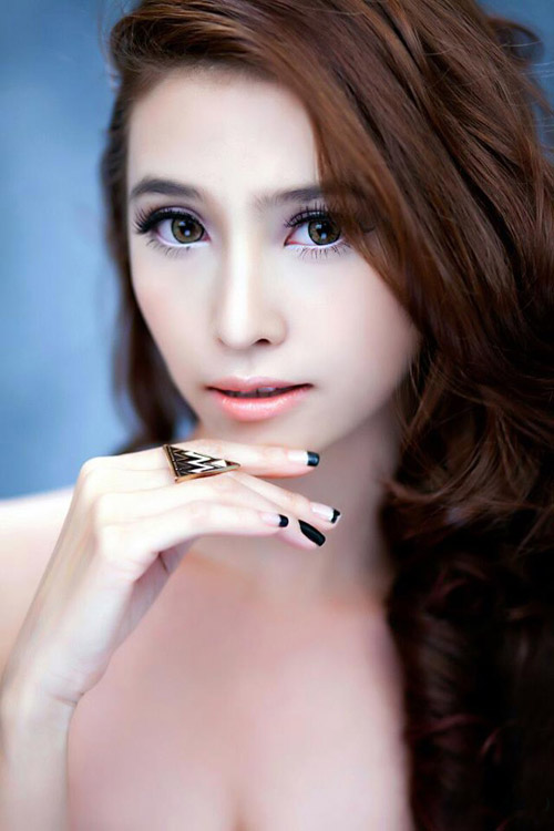 Điểm tên 11 sao Việt thuộc cung Bọ Cạp - 5