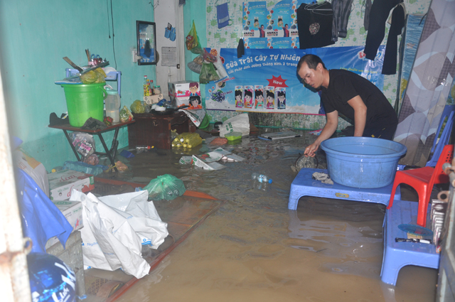 Quảng Ninh: Mưa lớn, tràn đập, nhiều nơi chìm trong biển nước - 8