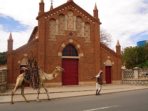 5 địa danh đẹp mê hồn nhưng lại "làm khó" du khách - 6