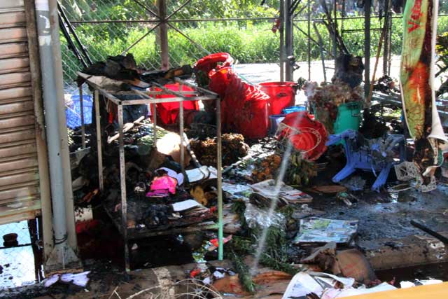 TP.HCM: Cháy chợ Nông sản Thủ Đức - 3