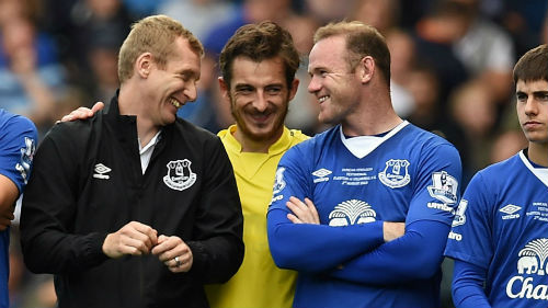 Dẹp bỏ hiềm khích, Rooney trở lại khoác áo Everton - 2