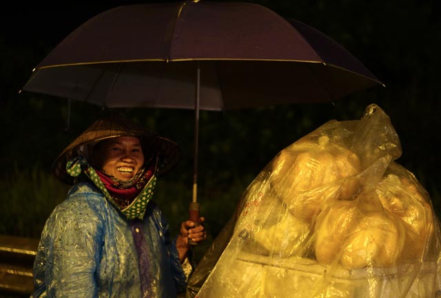 Hà Nội: Nao lòng những đêm mưa tháng 8 - 13