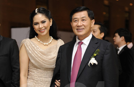 Đại gia và những "chuyện tình không tuổi" - 3