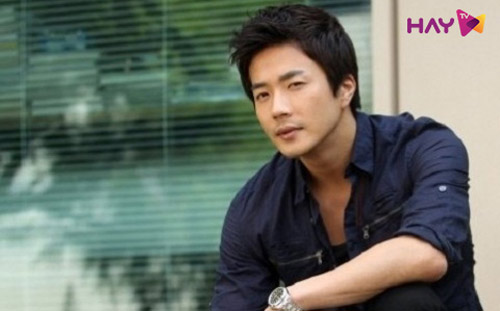 Khán giả Việt gặp lại vai diễn đầy nước mắt của Kwon Sang Woo - 5