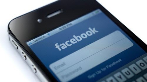 Hacker dùng Facebook, Chrome đánh cắp dữ liệu trên iPhone - 1