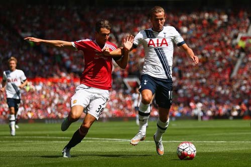 Tin chuyển nhượng 10/8:Chelsea đã ở rất gần Stones - 2