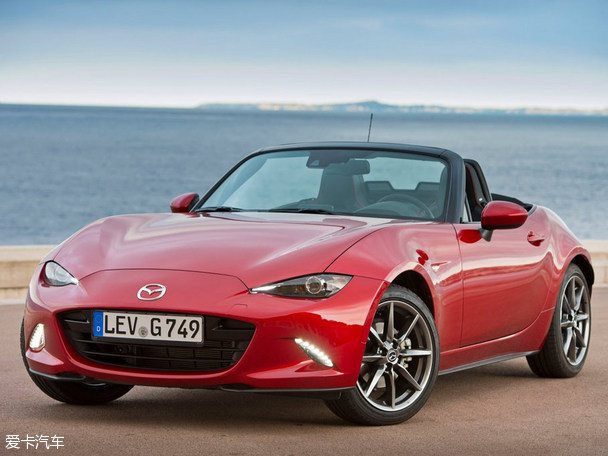 Mazda MX-5 sẽ có phiên bản mui trần cứng - 1