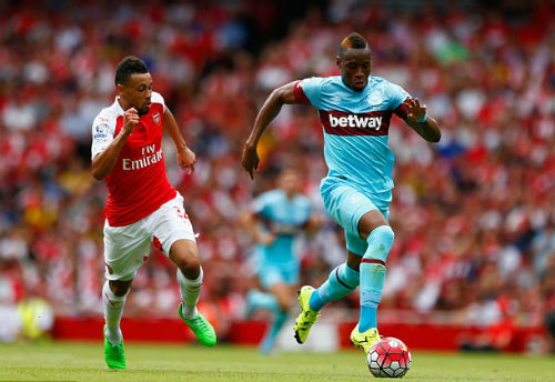 Tin HOT tối 12/8: Áo đấu sân khách của MU bị “ném đá” - 2