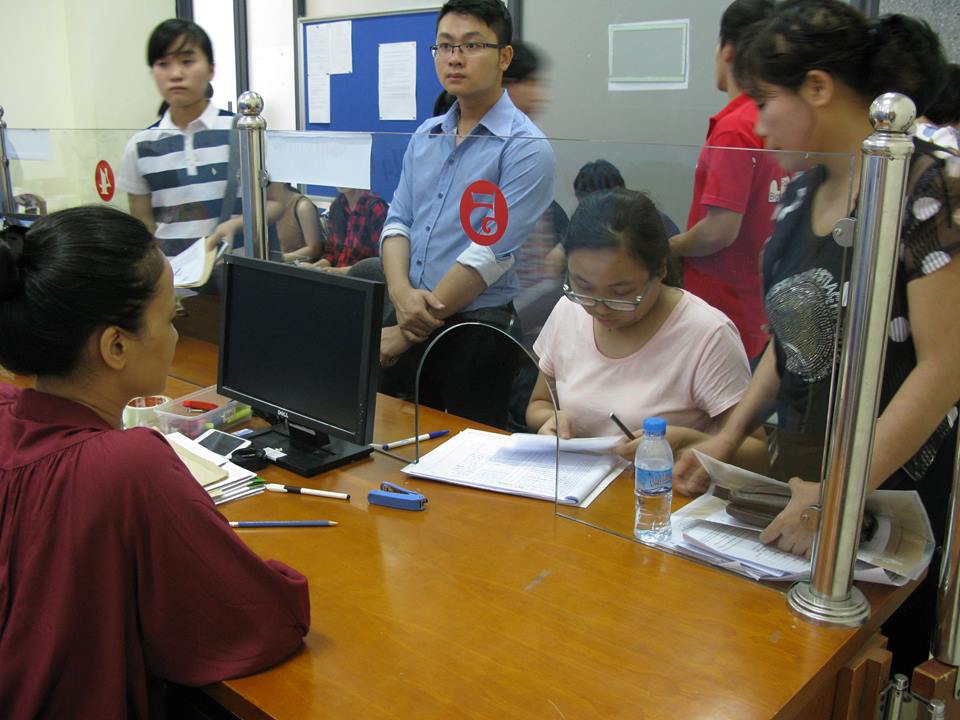 Thí sinh rút hồ sơ đại học: Cả họ tập trung tính toán - 2