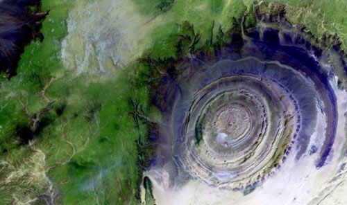 Khám phá những địa danh kỳ bí nhất hành tinh - 1