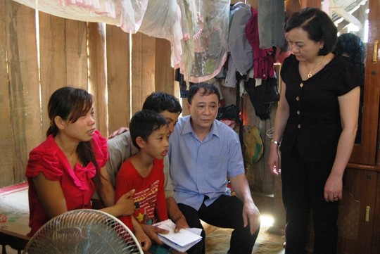 Cận cảnh ngôi lán xảy ra vụ thảm sát 4 người ở Yên Bái - 7