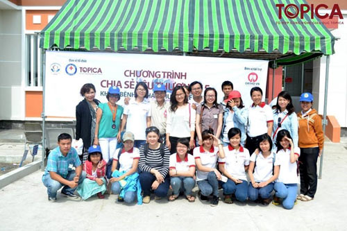 Lập trình viên đam mê ngành quản trị kinh doanh khởi nghiệp với hoa - 2