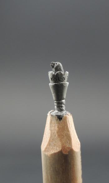 Kinh ngạc điêu khắc tí hon từ đầu bút chì - 8