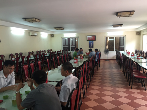 Bia hơi, phở bò “bủa vây” Bảo tàng Lịch sử Quốc gia - 8