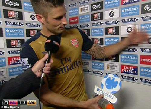 Tin HOT tối 17/8: Ramos chính thức gia hạn với Real - 1