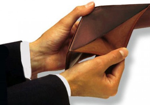 Lý do khiến bạn luôn nghèo dù thu nhập cao - 2