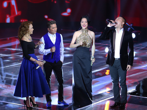 Phong cách &#34;ghi điểm&#34; của Thu Phương tại The Voice - 4