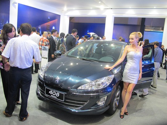 Bộ Tài chính đề xuất tăng mạnh thuế xe ô tô hạng sang - 1