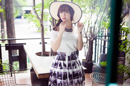 Cận cảnh vẻ đẹp trong sáng của "bản sao Mỹ Tâm" - 3