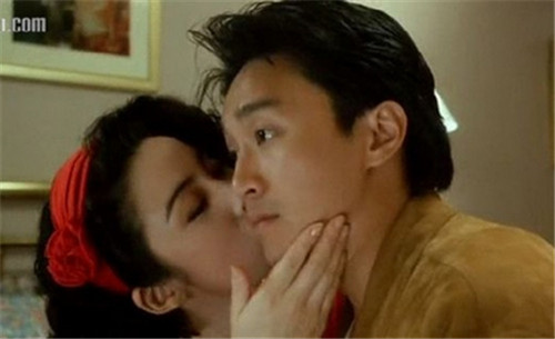 Những màn "khóa môi" cả nam lẫn nữ của Châu Tinh Trì - 5