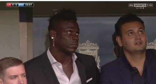 Tin HOT tối 18/8: Barca khủng hoảng hàng thủ - 2