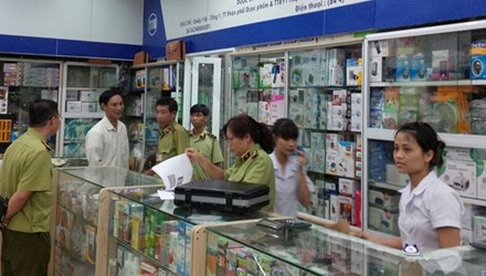 "Chợ" dược phẩm lớn nhất Hà Nội bán hàng không nguồn gốc - 1