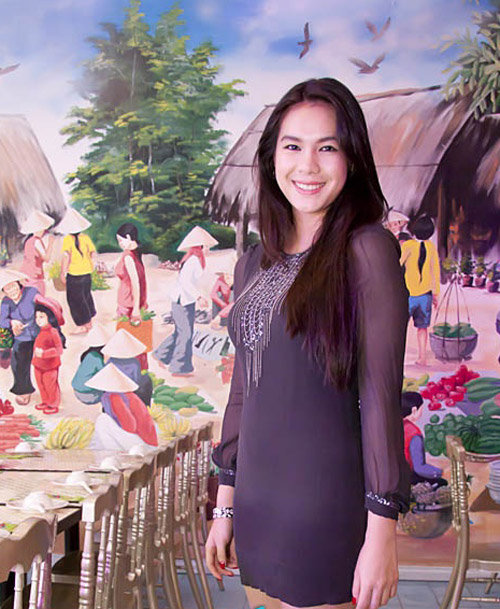 6 cặp mẹ con "xinh như nữ thần" của showbiz Việt - 5