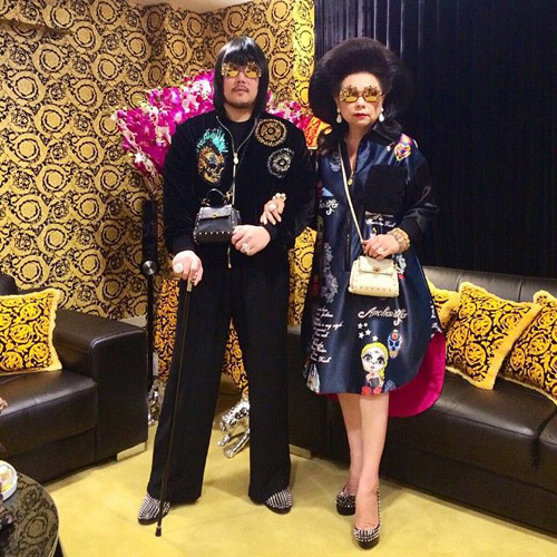 2 mẹ con “chơi” đồ hiệu chất “nhất hệ Mặt trời” - 8