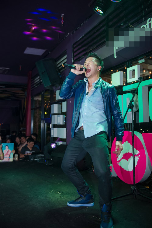 Hồ Ngọc Hà gợi cảm, song ca tình tứ cùng Trọng Hiếu - 10