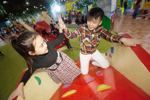 Tưng bừng sinh nhật Vinpearl Land 9 tuổi - 4