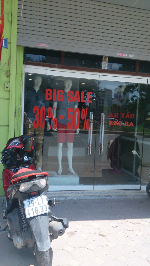 Giảm giá đồ hè: Hầu bao nhẹ vẫn sắm “tẹt ga” - 5