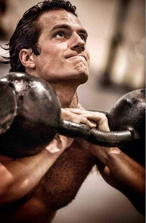 Tài tử Superman tiết lộ bí quyết sở hữu thân hình 6 múi - 1