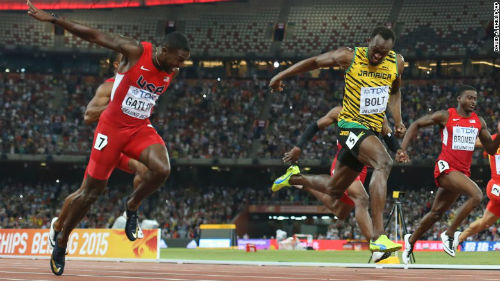 Giành HCV 100m sau chấn thương, Bolt được ngợi ca - 1