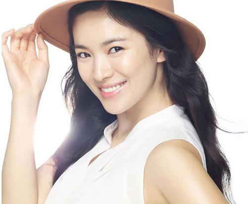 Bỏ túi 5 mẹo hay giúp đôi môi xinh như nụ hoa hồng - 1