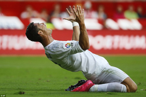 9 cột mốc lịch sử đang chờ Ronaldo chinh phục - 1