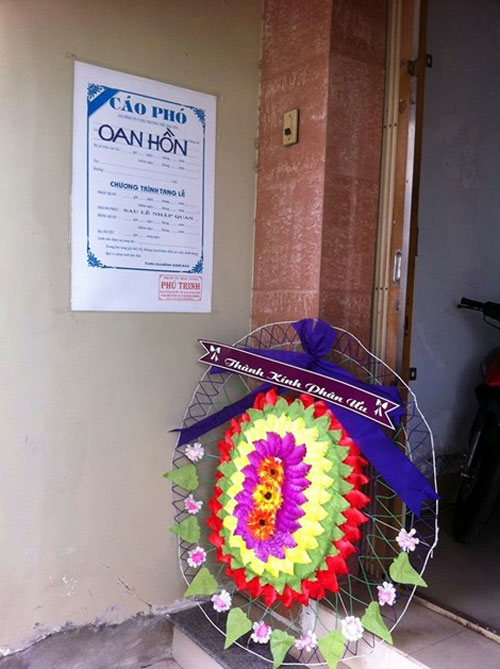 Chuyện lạ: 6 người trong nhà tự làm đám tang cho… mình - 1